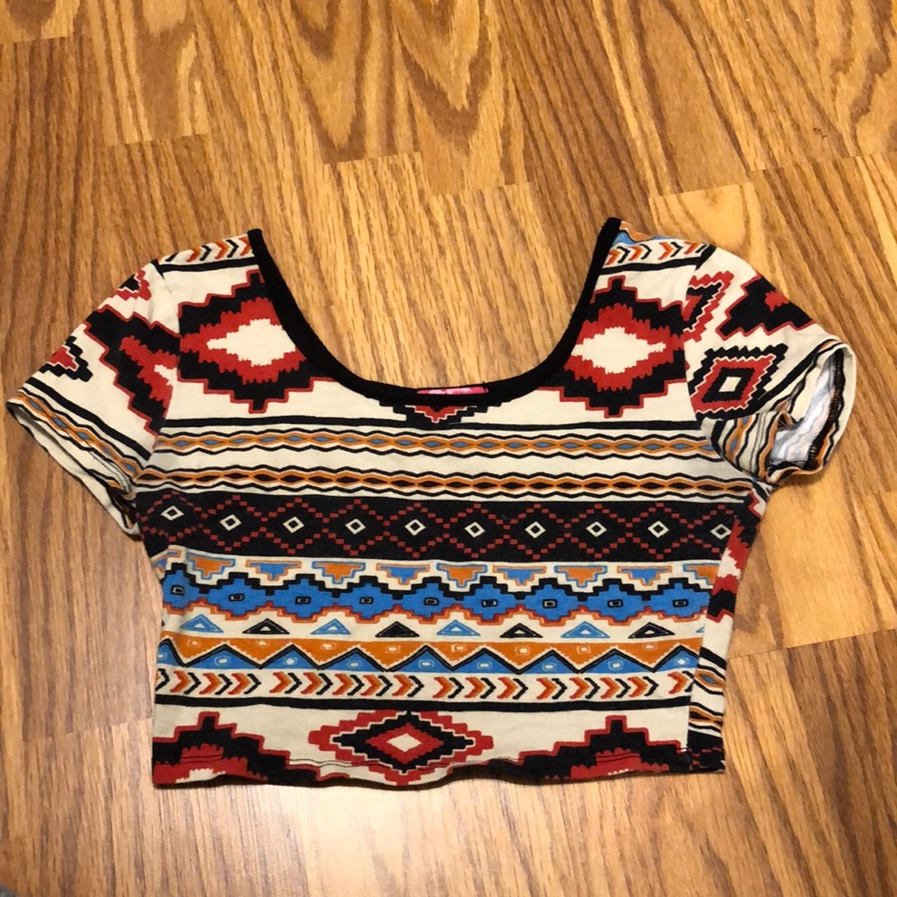 Crop top